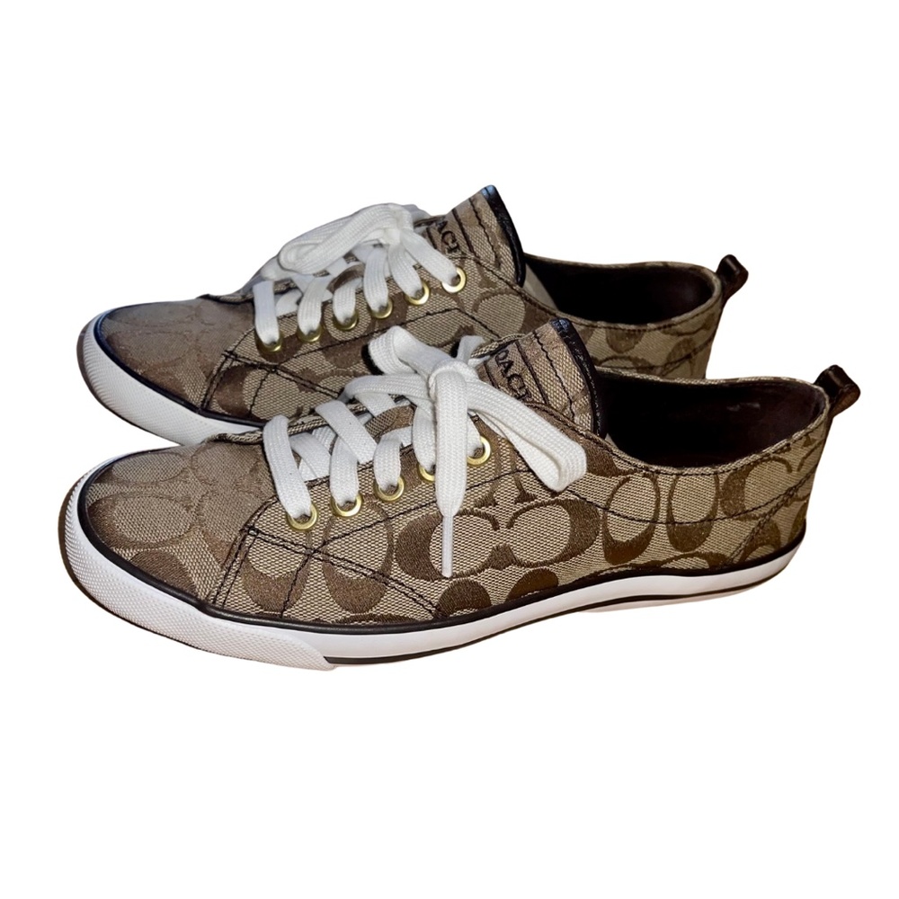 Signature Coach Suzzy Women’s Fashion Sneakers - Picture 3 of 6